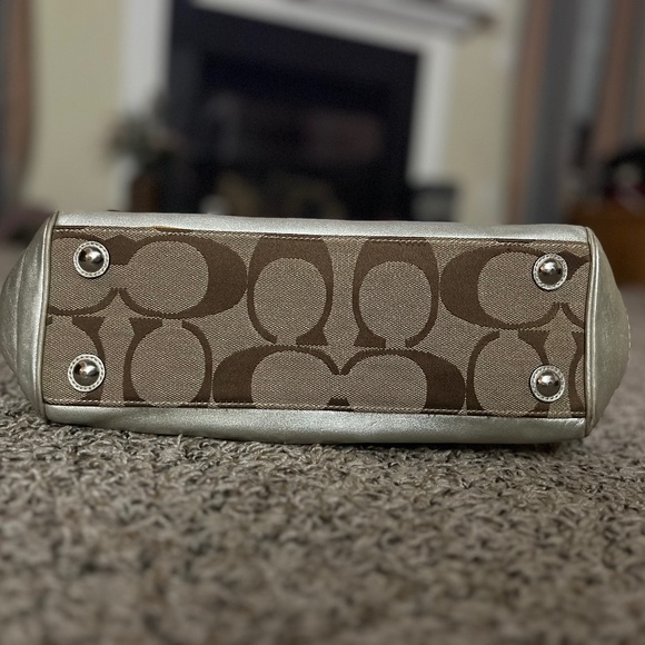 Coach Hampton Madeline Signature Canvas & Leather Purse - Picture 3 of 6